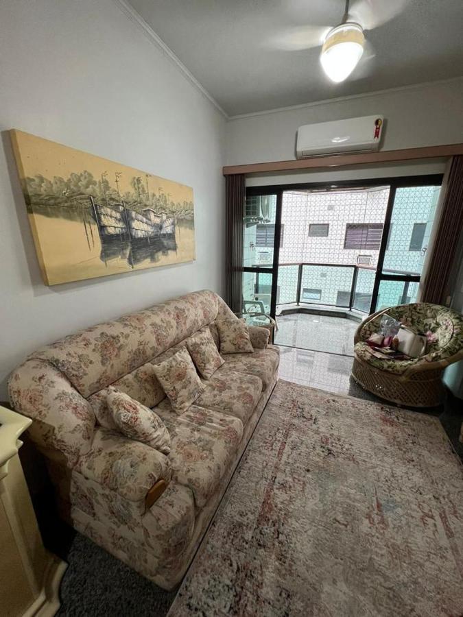 Apartamento No Guaruja Enseada A Beira Mar, Otima Localidade E Com Ar Condicionado Exterior foto