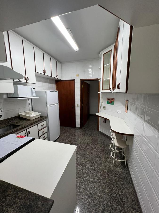 Apartamento No Guaruja Enseada A Beira Mar, Otima Localidade E Com Ar Condicionado Exterior foto